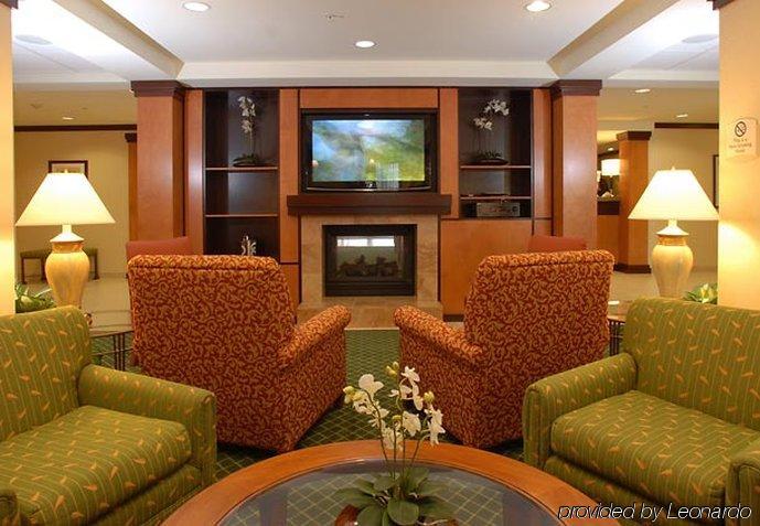 Fairfield Inn & Suites Temecula Interior photo